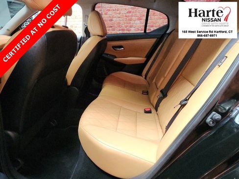 Used 2021 Nissan Sentra SV w/ SV Premium Package image 14