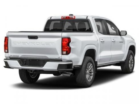 New 2026 Chevrolet Colorado LT w/ LT Convenience Package AWD/4WD image 5