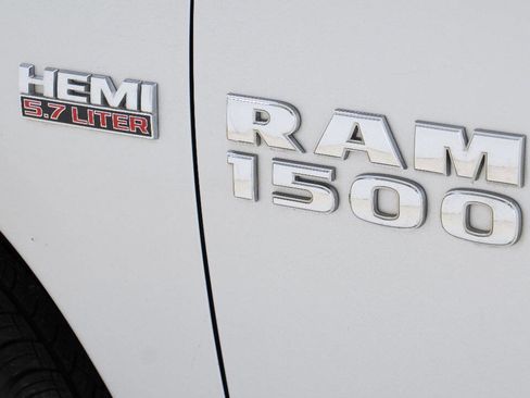 Used 2017 RAM 1500 Lone Star RWD image 16