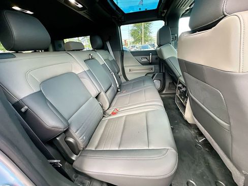 Used 2024 GMC Hummer EV 3X w/ Omega Edition AWD/4WD image 27