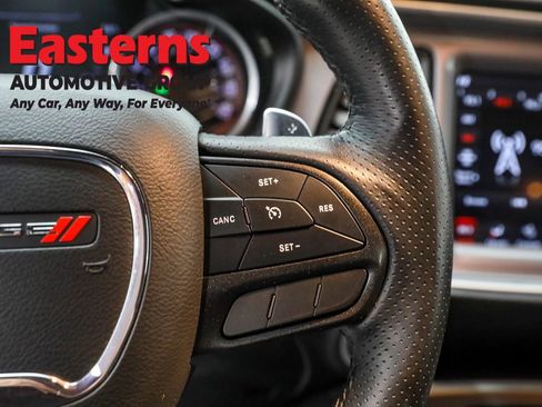 Used 2022 Dodge Challenger R/T Scat Pack w/ Scat Pack Stripe image 16