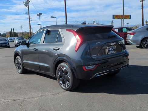 New 2025 Kia Niro Wave image 7