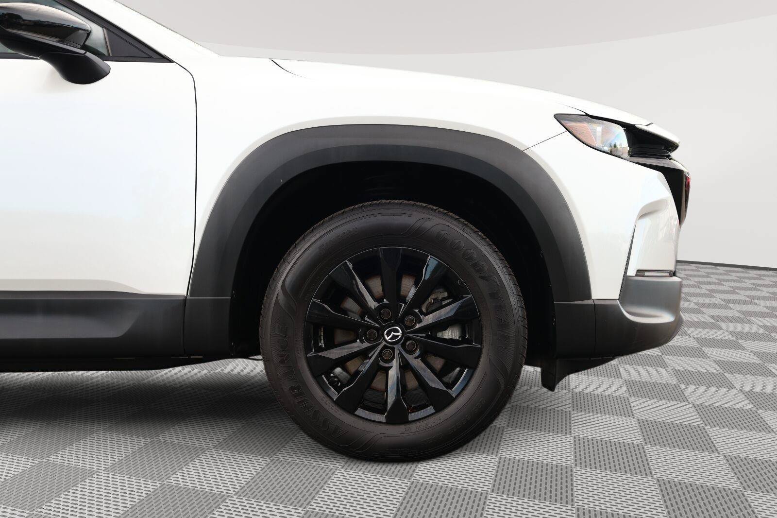 Used 2025 MAZDA CX-50 AWD 2.5 S w/ Select Package image 9