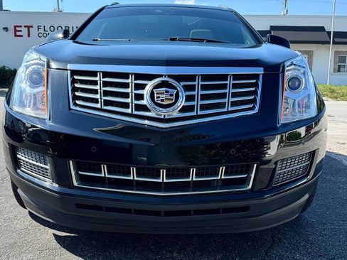 Used 2015 Cadillac SRX Luxury w/ Driver Awareness Package FWD image 2