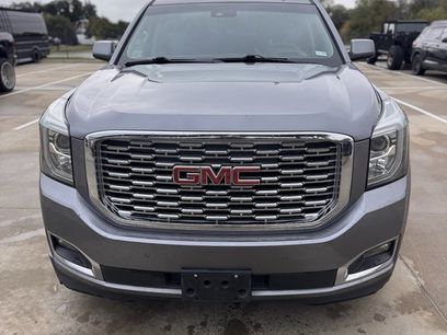 Used 2019 GMC Yukon XL Denali w/ Denali Ultimate Package