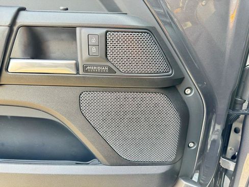 Used 2023 Land Rover Defender 110 Carpathian Edition AWD/4WD image 21