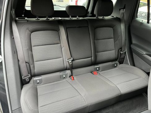 Used 2025 Chevrolet Equinox LT FWD image 39