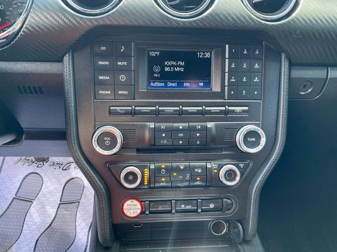 Used 2017 Ford Mustang Coupe RWD image 16