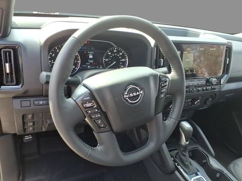 New 2026 Nissan Frontier SV w/ All-Weather Content Package AWD/4WD image 21