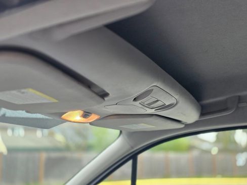 Used 2016 Ford Transit Connect XL image 20