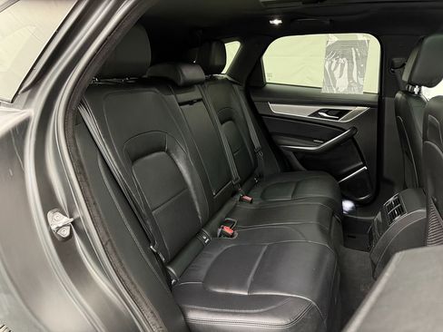 Used 2022 Jaguar F-PACE S image 42