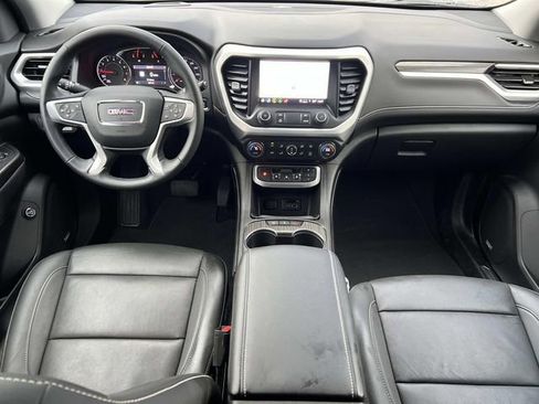 Used 2023 GMC Acadia SLT image 16