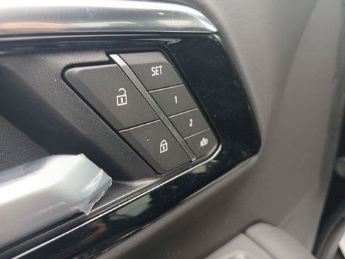 New 2026 Chevrolet Suburban RST w/ Advanced Technology Package AWD/4WD image 10