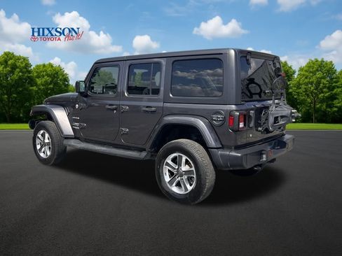 Used 2020 Jeep Wrangler Unlimited Sahara image 4