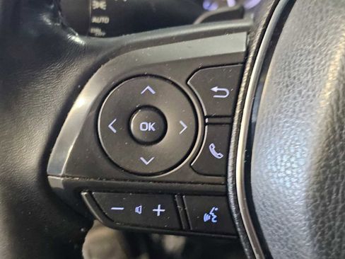 Used 2020 Toyota Camry SE FWD image 20