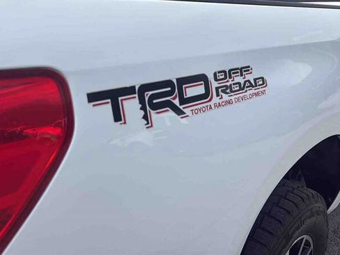 Used 2012 Toyota Tundra 4x4 Double Cab w/ TRD Off-Road Pkg image 9