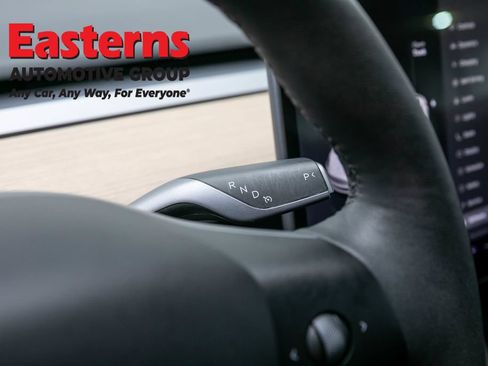 Used 2023 Tesla Model 3 Standard Range RWD image 14