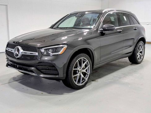 Certified 2022 Mercedes-Benz GLC 300 4MATIC image 2