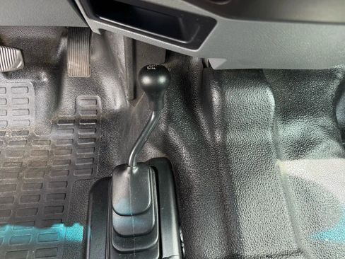 Used 2015 Ford F250 XL w/ Power Equipment Group image 12