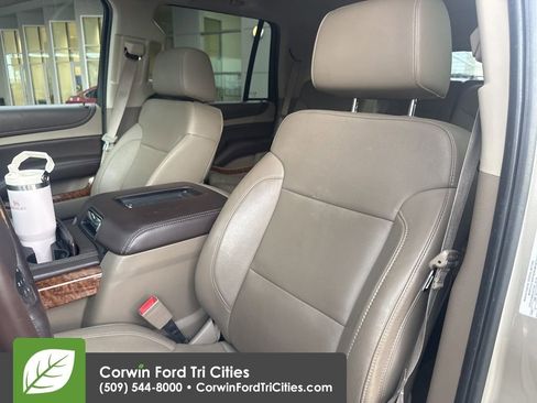 Used 2016 Chevrolet Tahoe LTZ AWD/4WD image 12