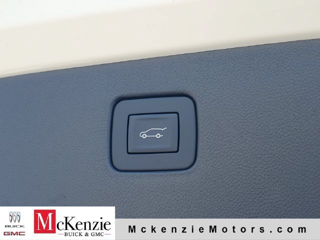 New 2026 Buick Envista Sport Touring w/ Convenience I Package FWD image 29