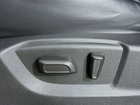 Used 2023 Mitsubishi Eclipse Cross SE image 18