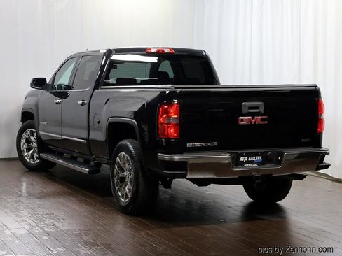 Used 2015 GMC Sierra 1500 SLT w/ SLT Crew Cab Value Package AWD/4WD image 9