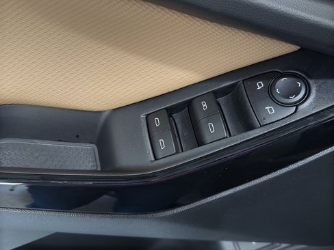 New 2026 Chevrolet Equinox ACTIV image 24