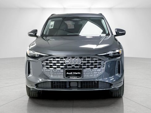 New 2025 Audi Q5 Premium image 8
