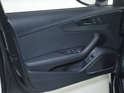 Used 2019 Audi A4 2.0T Premium Plus w/ Premium Plus Package AWD/4WD image 18