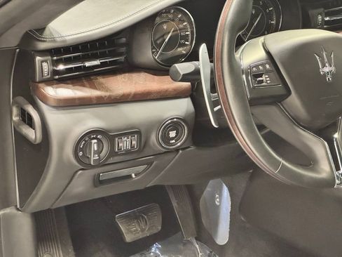 Used 2023 Maserati Quattroporte Modena Q4 image 21