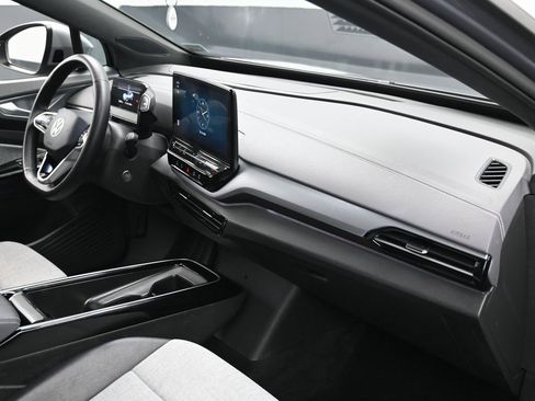 Used 2023 Volkswagen ID.4 Pro image 34