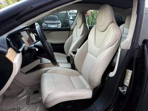 Used 2019 Tesla Model S 100D AWD/4WD image 6