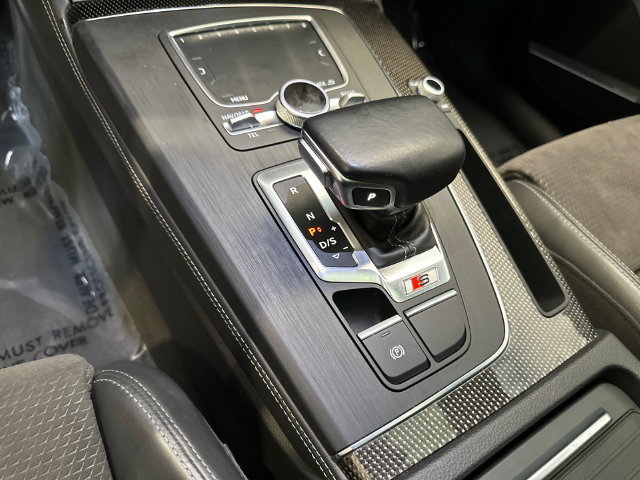 Used 2020 Audi SQ5 Premium Plus w/ Premium Plus Package AWD/4WD image 23