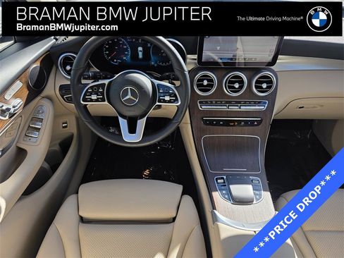 Used 2022 Mercedes-Benz GLC 300 4MATIC image 12