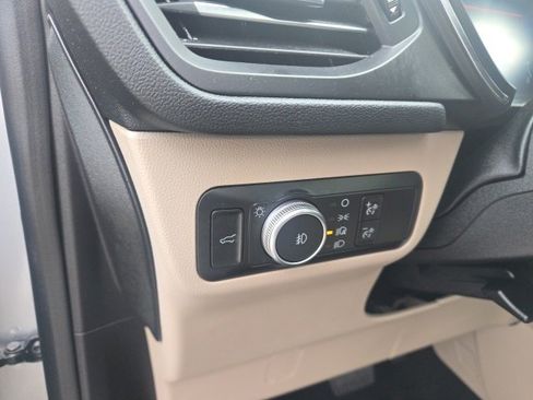 Used 2021 Ford Escape Titanium w/ Class II Trailer Tow Package image 17