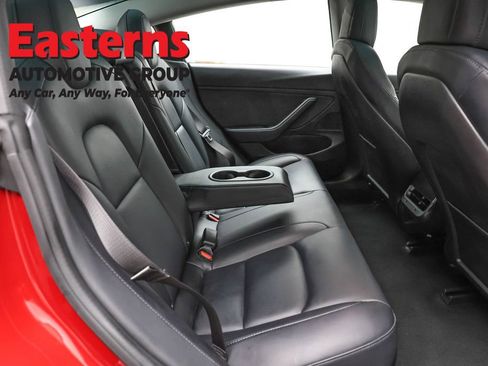 Used 2018 Tesla Model 3 Long Range image 18