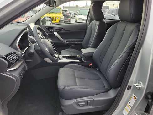 New 2026 Mitsubishi Eclipse Cross SE image 10