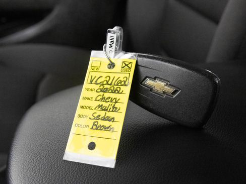 Used 2022 Chevrolet Malibu LS image 26