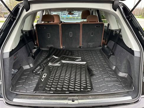 Used 2023 Audi Q7 3.0T Premium Plus w/ Premium Plus Package image 9