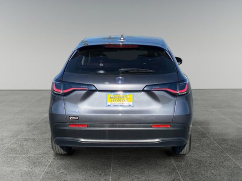 Used 2025 Honda HR-V LX image 4