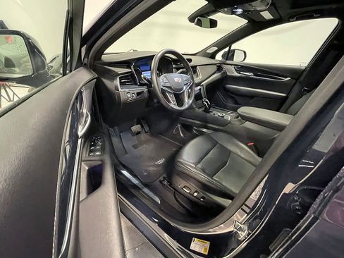 Used 2024 Cadillac XT5 Premium Luxury w/ LPO, Floor Liner Package AWD/4WD image 20