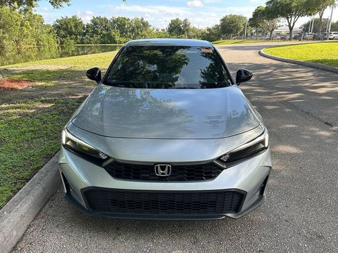 Used 2025 Honda Civic Sport image 9