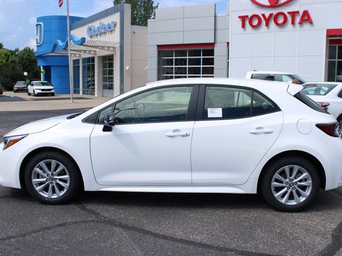 New 2026 Toyota Corolla SE FWD image 9