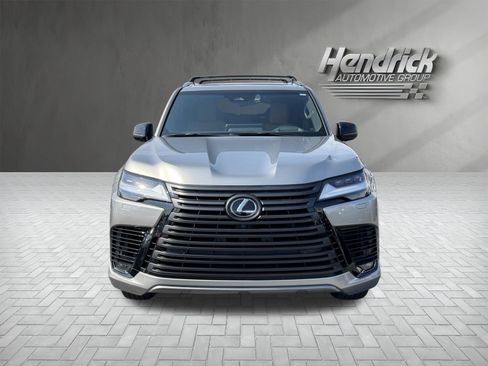 Used 2026 Lexus LX 700h Luxury w/ Appearance Package AWD/4WD image 3