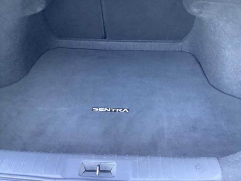 Used 2022 Nissan Sentra SV FWD image 14
