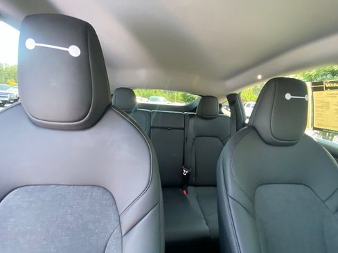 Used 2026 Tesla Model Y AWD image 26
