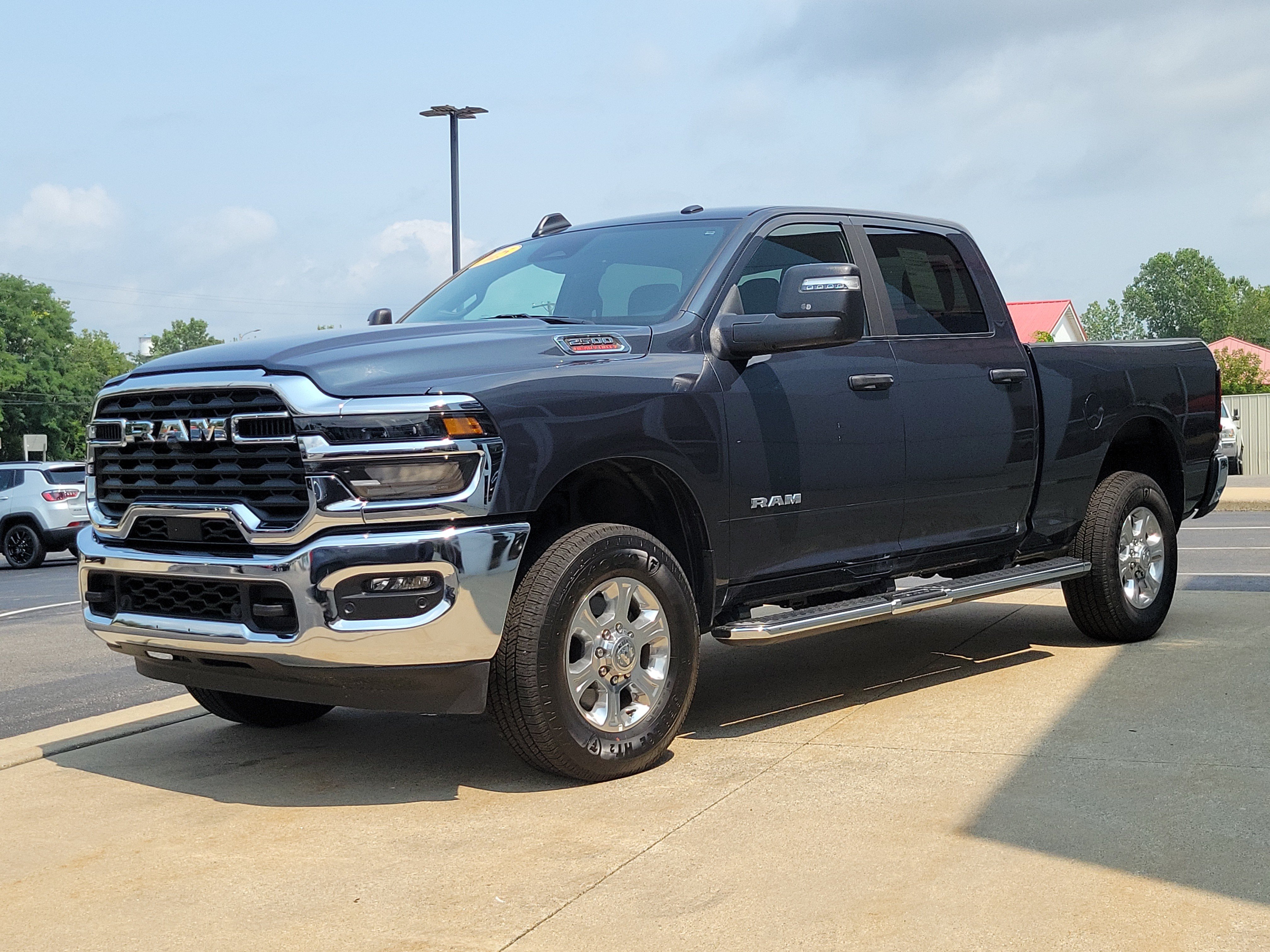 Used 2025 RAM 2500 Big Horn AWD/4WD image 2