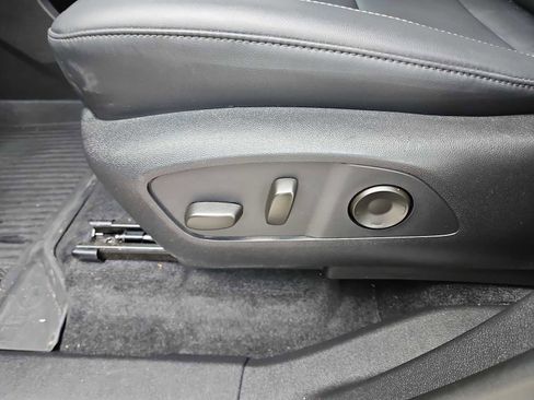 Used 2024 GMC Acadia Elevation w/ Super Cruise Package image 18