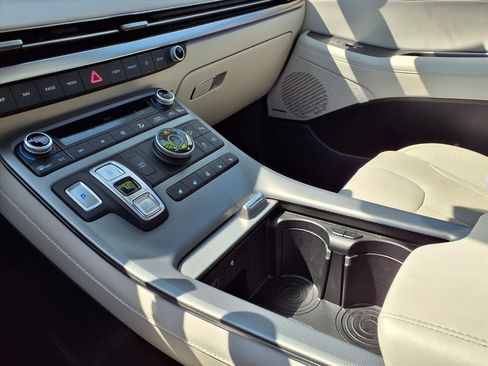 Used 2024 Hyundai Palisade Limited image 23